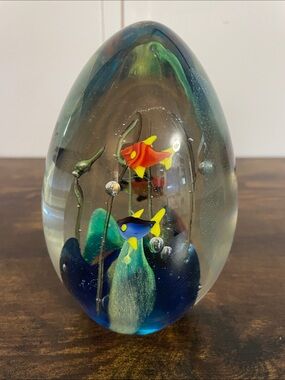 Handcrafted Glass Aquarium Egg Ornament with Blue, Yellow & Red Fish